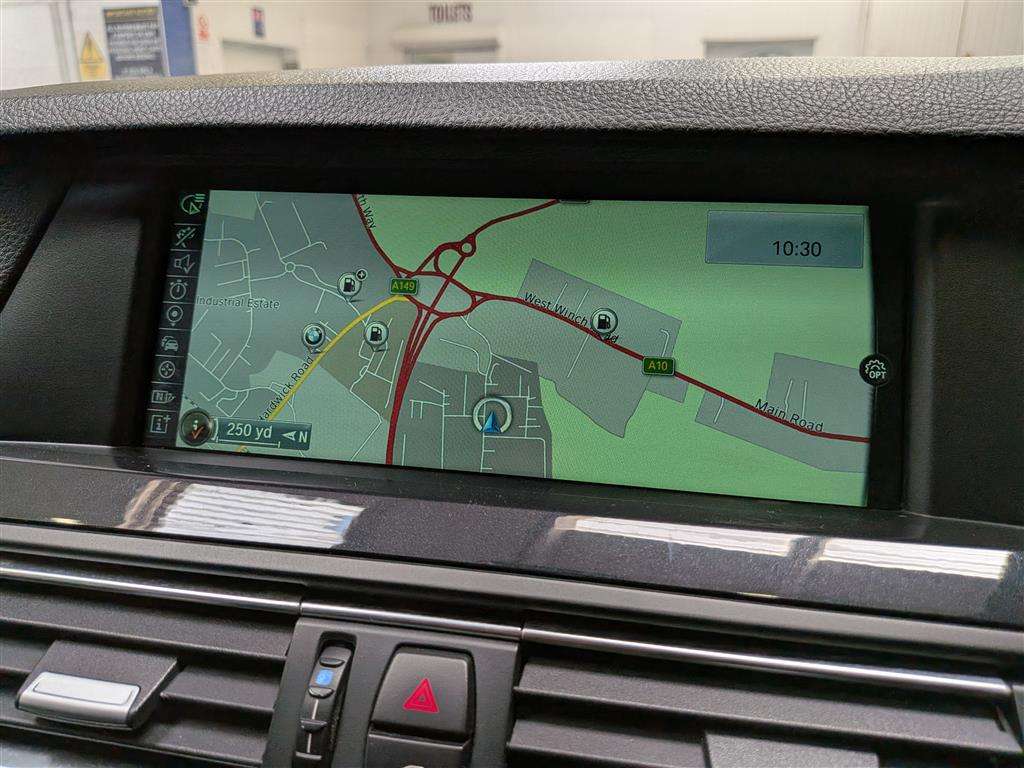<p>2013 BMW 525D SE AUTO</p>
