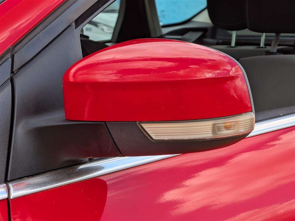 <p>2014 FORD FOCUS ZETEC NAV ECONETIC</p>