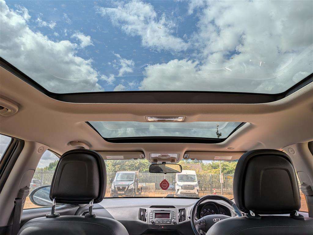 <p>2012 KIA SPORTAGE 2 CRDI</p>