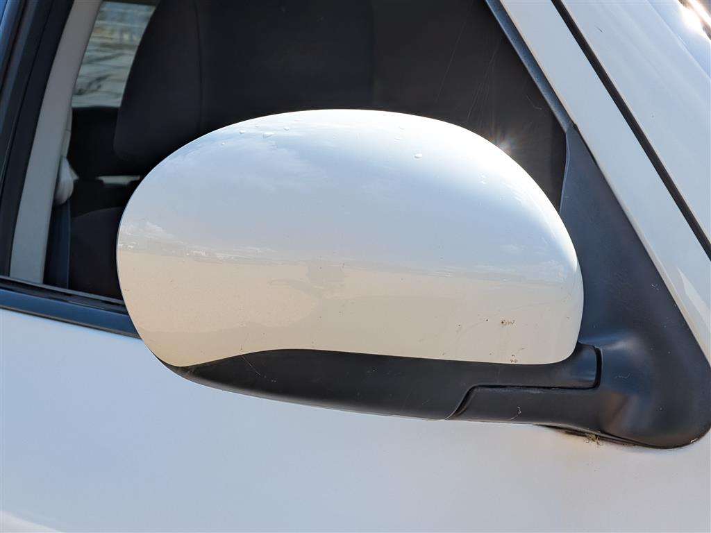 <p>2013 NISSAN JUKE ACENTA PREMIUM</p>