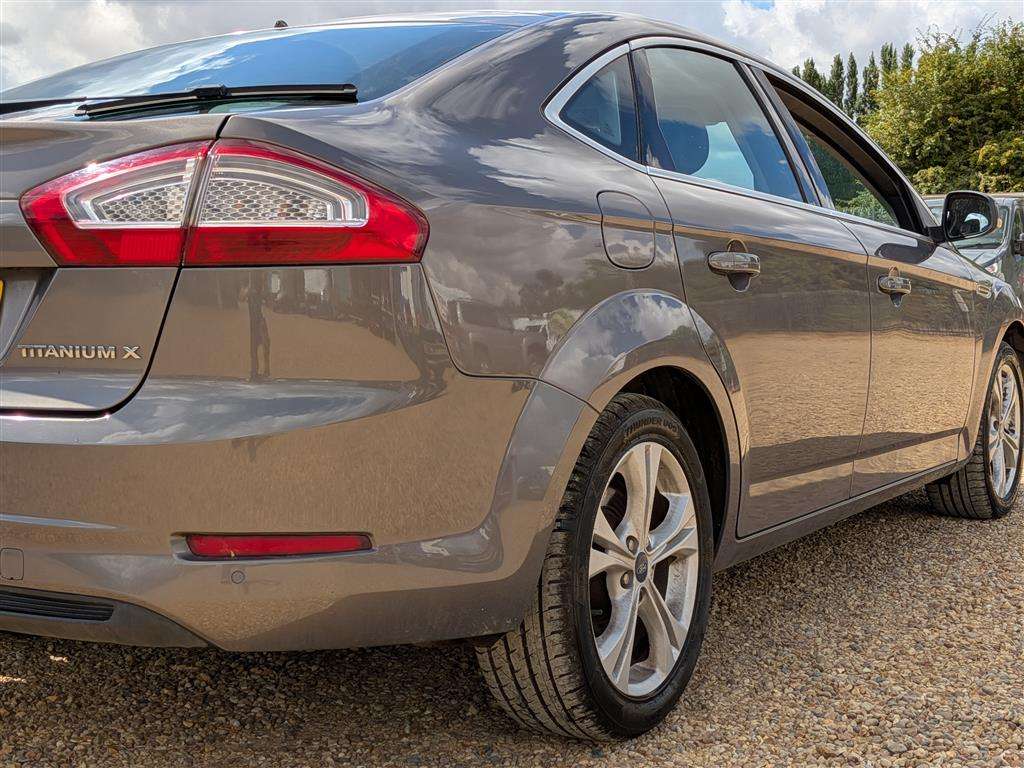 <p>2011 FORD MONDEO TITANIUM X</p>