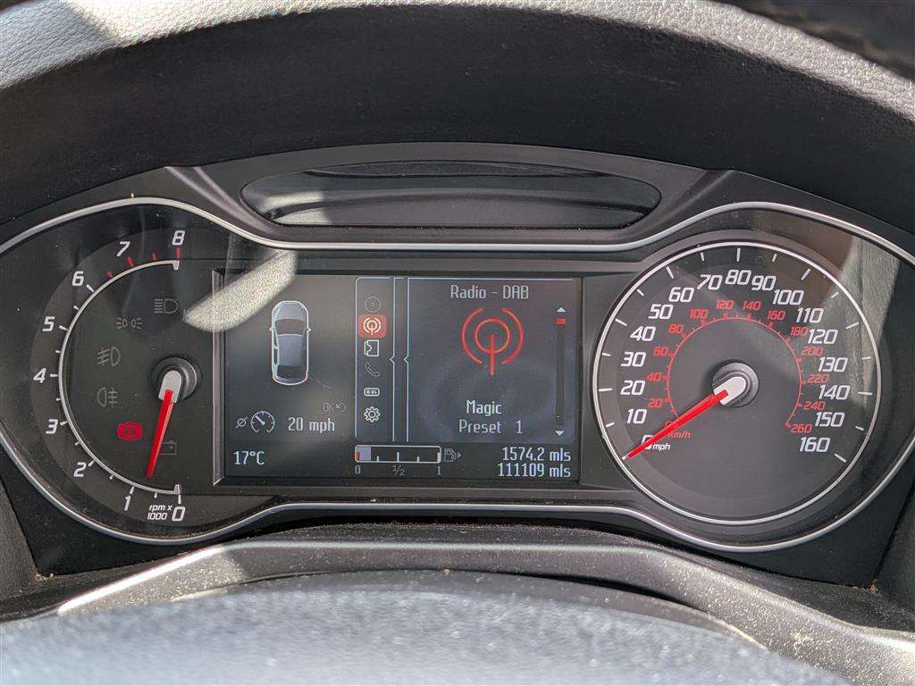 <p>2011 FORD MONDEO TITANIUM X</p>