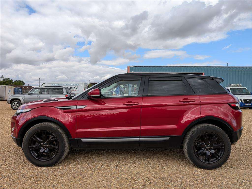 <p>2013 LAND ROVER RANGE ROVER EVOQUE PURE T</p>