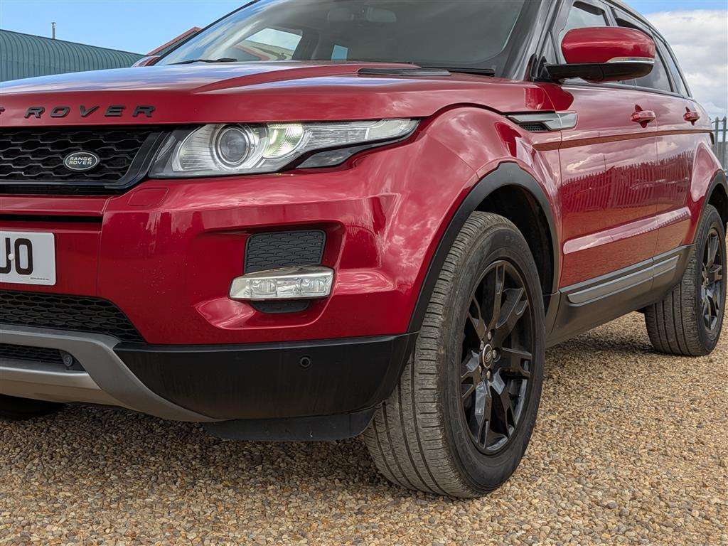 <p>2013 LAND ROVER RANGE ROVER EVOQUE PURE T</p>