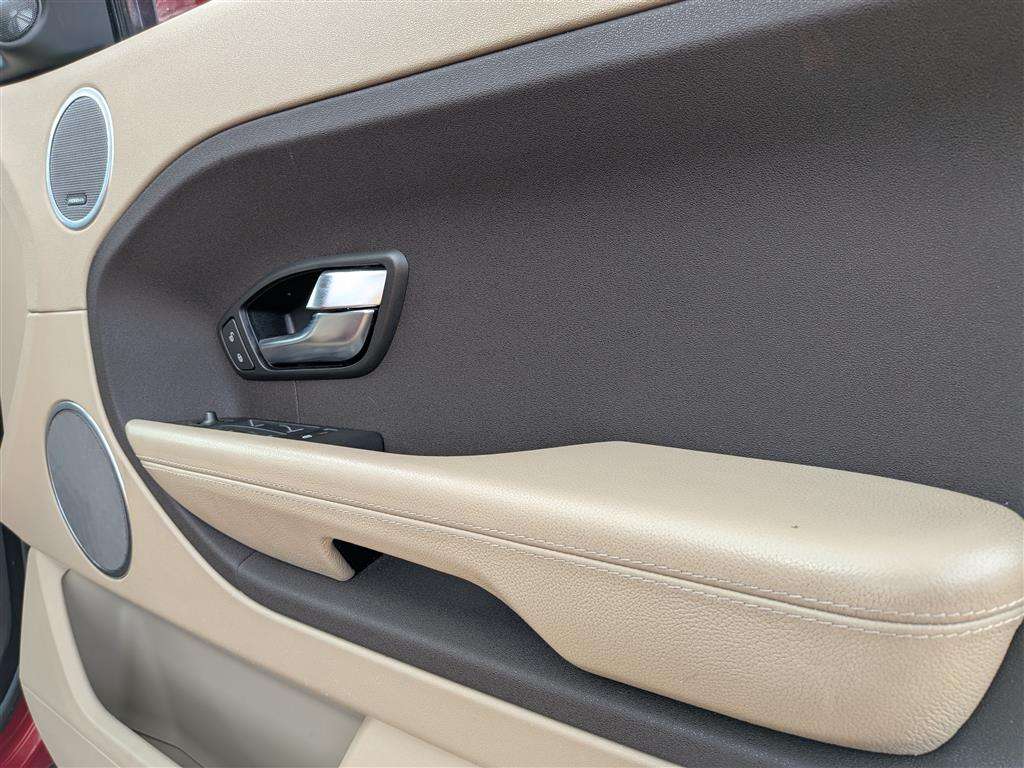 <p>2013 LAND ROVER RANGE ROVER EVOQUE PURE T</p>