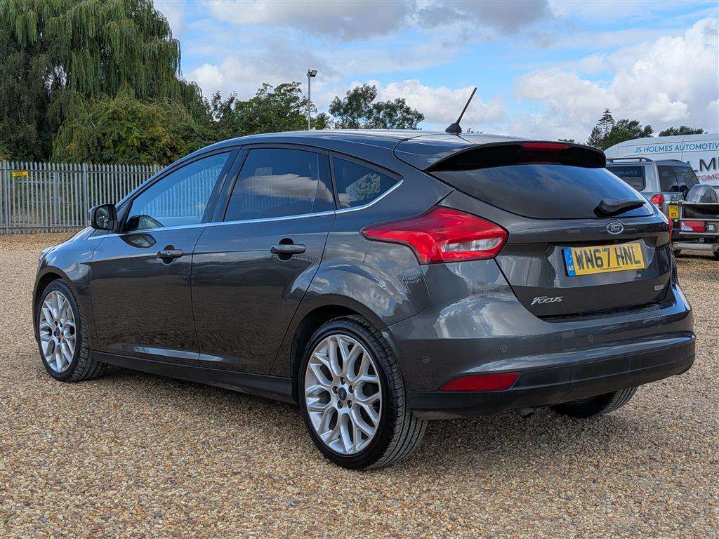 <p>2017 FORD FOCUS TITANIUM X</p>