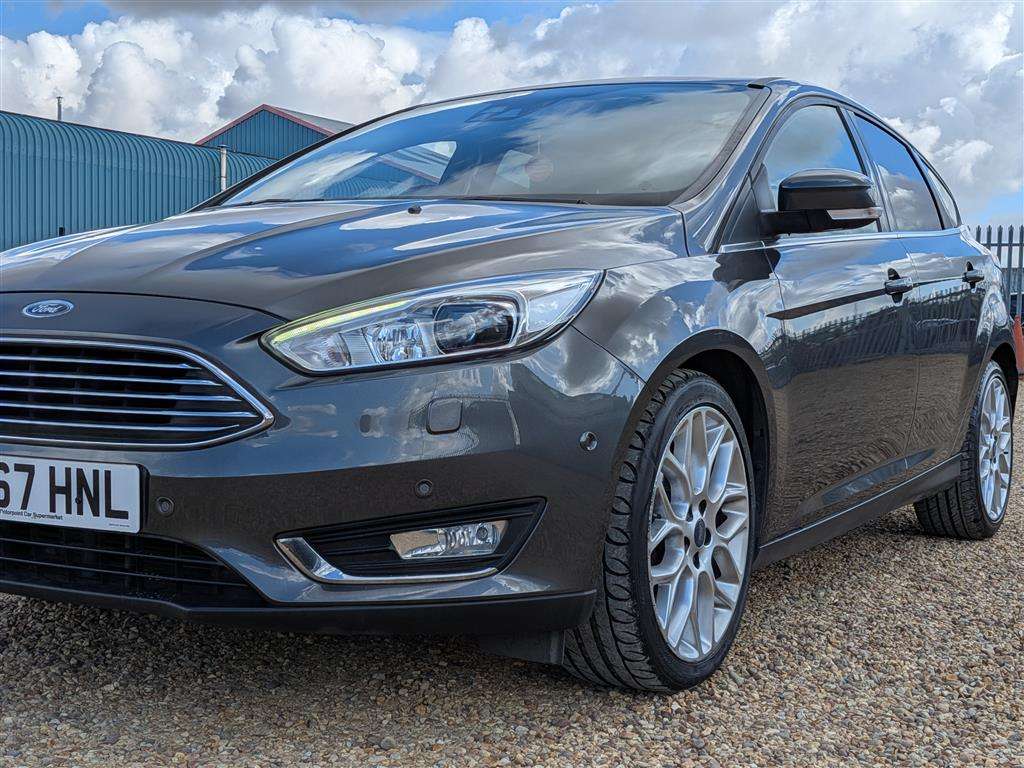 <p>2017 FORD FOCUS TITANIUM X</p>