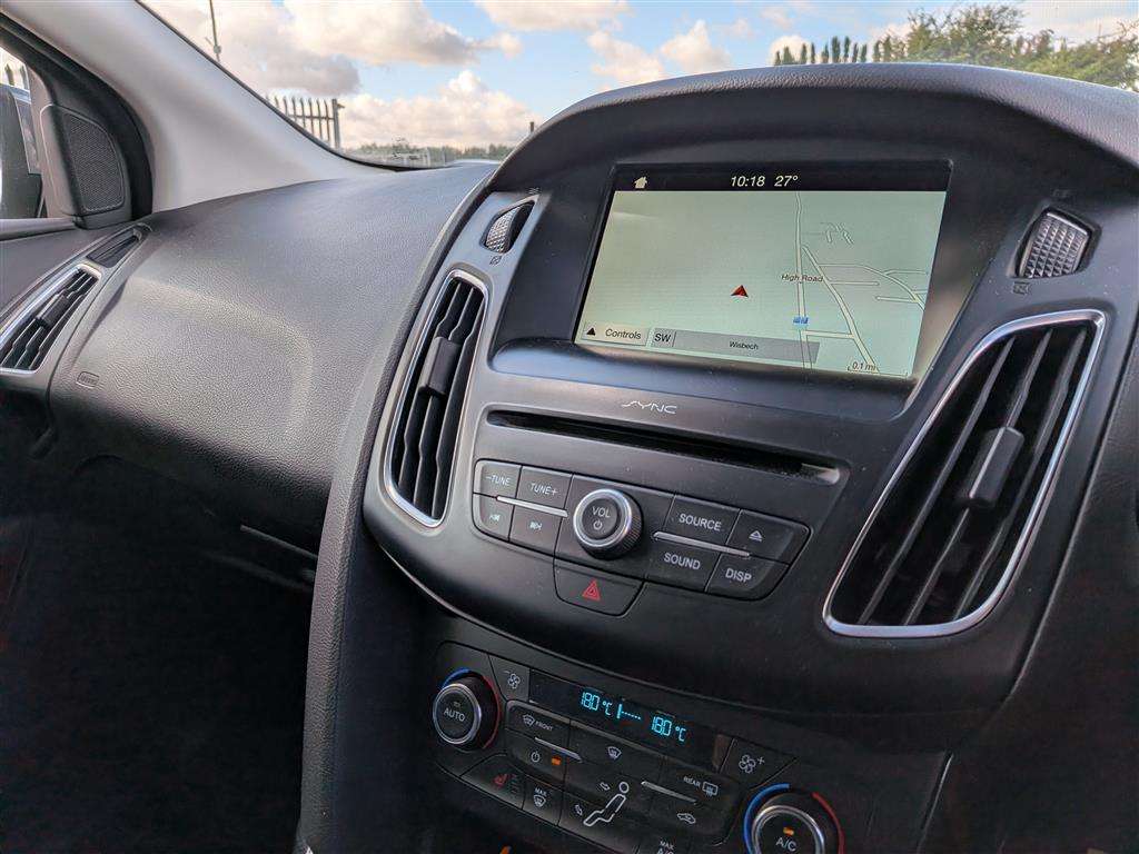 <p>2017 FORD FOCUS TITANIUM X</p>