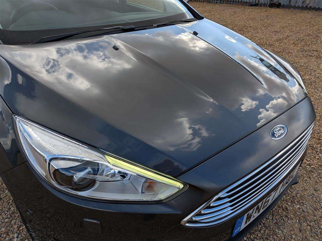 <p>2017 FORD FOCUS TITANIUM X</p>