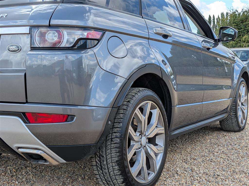 <p>2015 LAND ROVER RANGE ROVER EVOQUE AUTOBI</p>