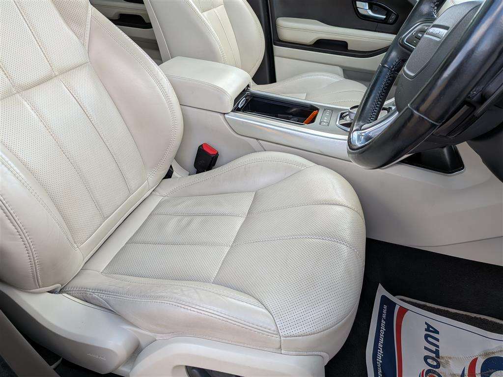 <p>2015 LAND ROVER RANGE ROVER EVOQUE AUTOBI</p>