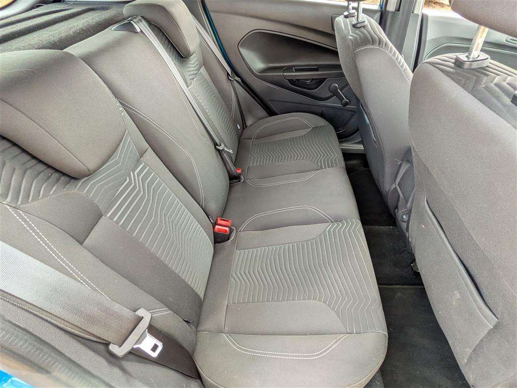 <p>2013 FORD FIESTA TITANIUM</p>