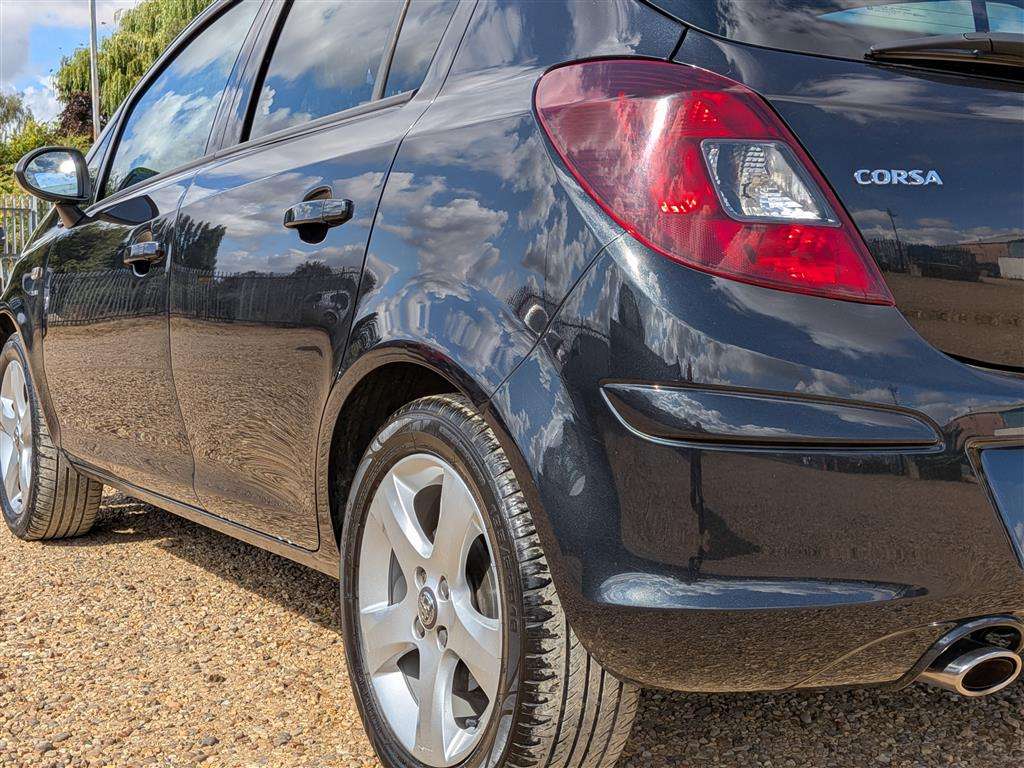 <p>2013 VAUXHALL CORSA SXI AC</p>