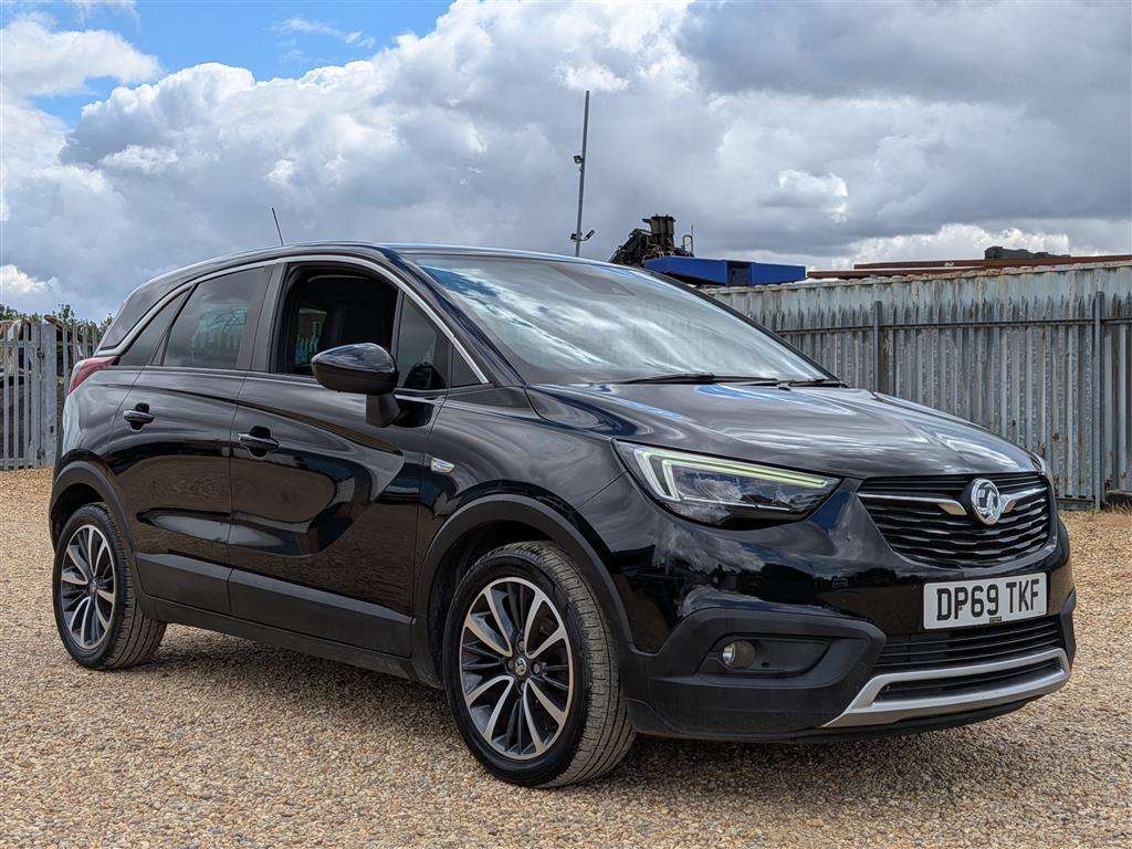 <p>2019 VAUXHALL CROSSLAND X ELITE NAV</p>