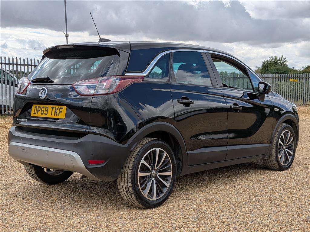 <p>2019 VAUXHALL CROSSLAND X ELITE NAV</p>
