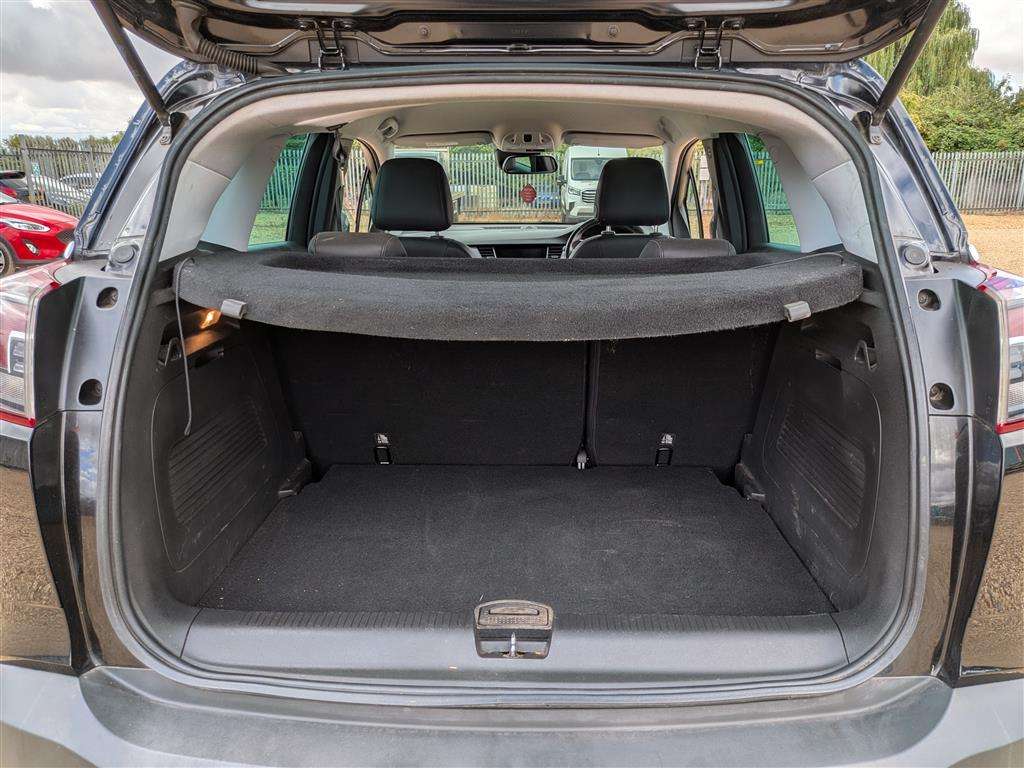 <p>2019 VAUXHALL CROSSLAND X ELITE NAV</p>