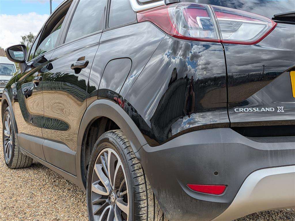 <p>2019 VAUXHALL CROSSLAND X ELITE NAV</p>
