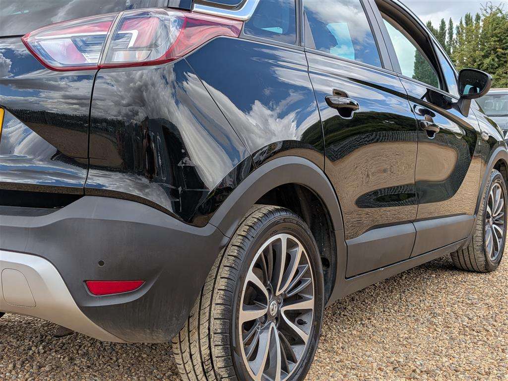 <p>2019 VAUXHALL CROSSLAND X ELITE NAV</p>