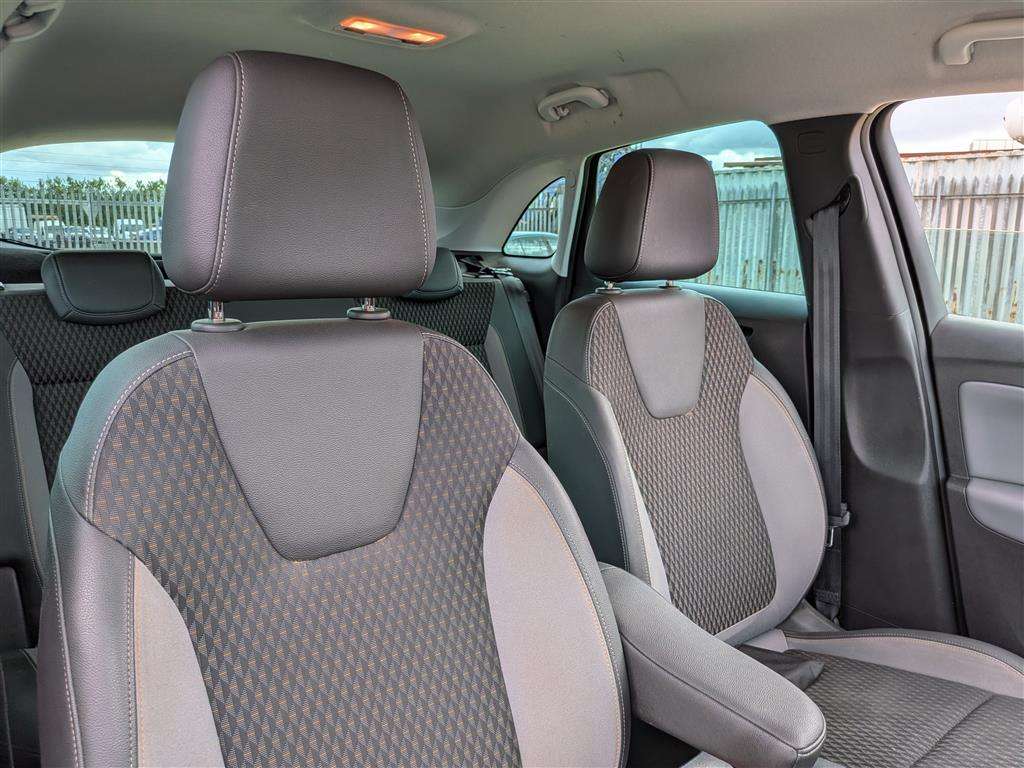 <p>2019 VAUXHALL CROSSLAND X ELITE NAV</p>