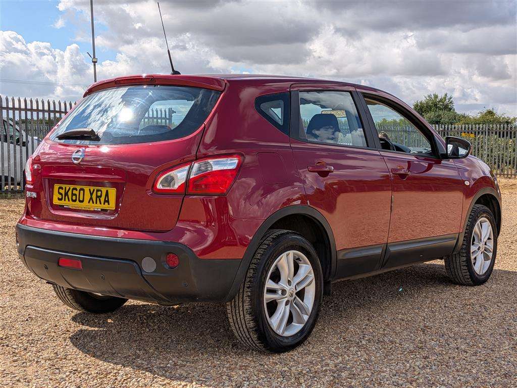 <p>2010 NISSAN QASHQAI ACENTA CVT</p>