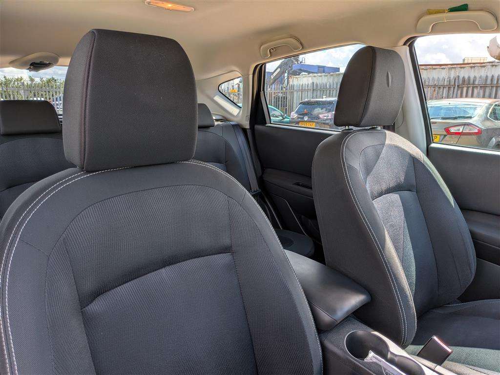 <p>2010 NISSAN QASHQAI ACENTA CVT</p>
