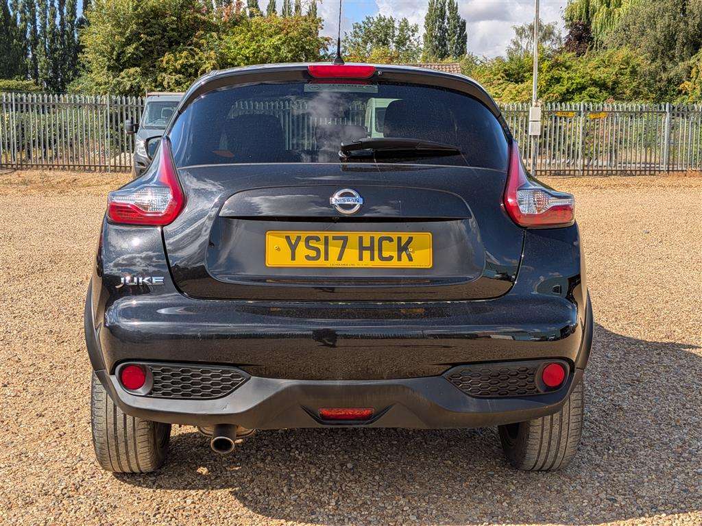 <p>2017 NISSAN JUKE TEKNA DCI</p>