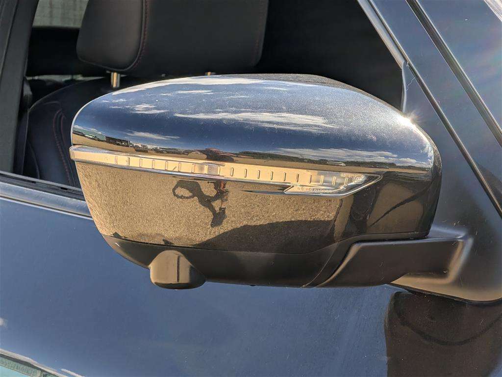 <p>2017 NISSAN JUKE TEKNA DCI</p>