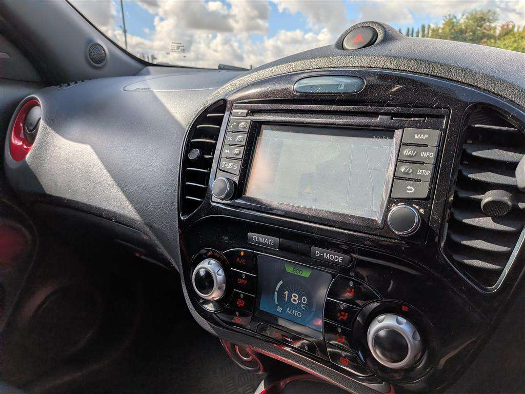 <p>2017 NISSAN JUKE TEKNA DCI</p>