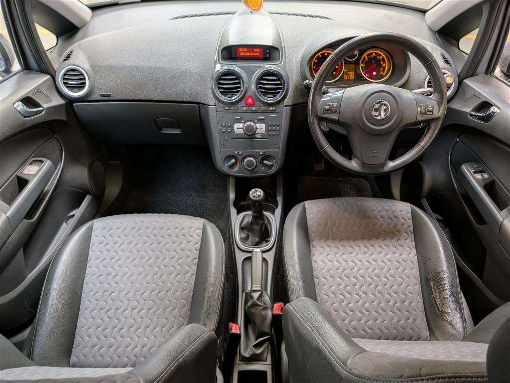 <p>2012 VAUXHALL CORSA SE</p>