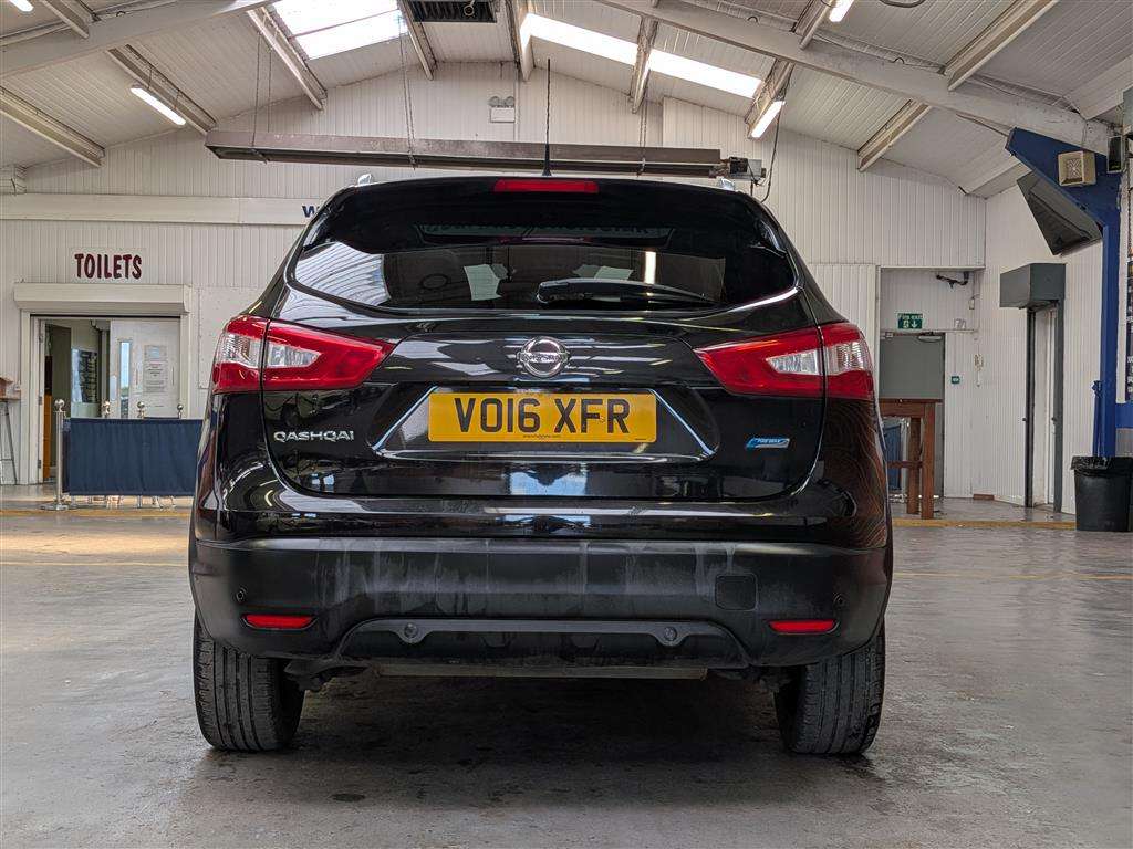 <p>2016 NISSAN QASHQAI TEKNA DCI</p>
