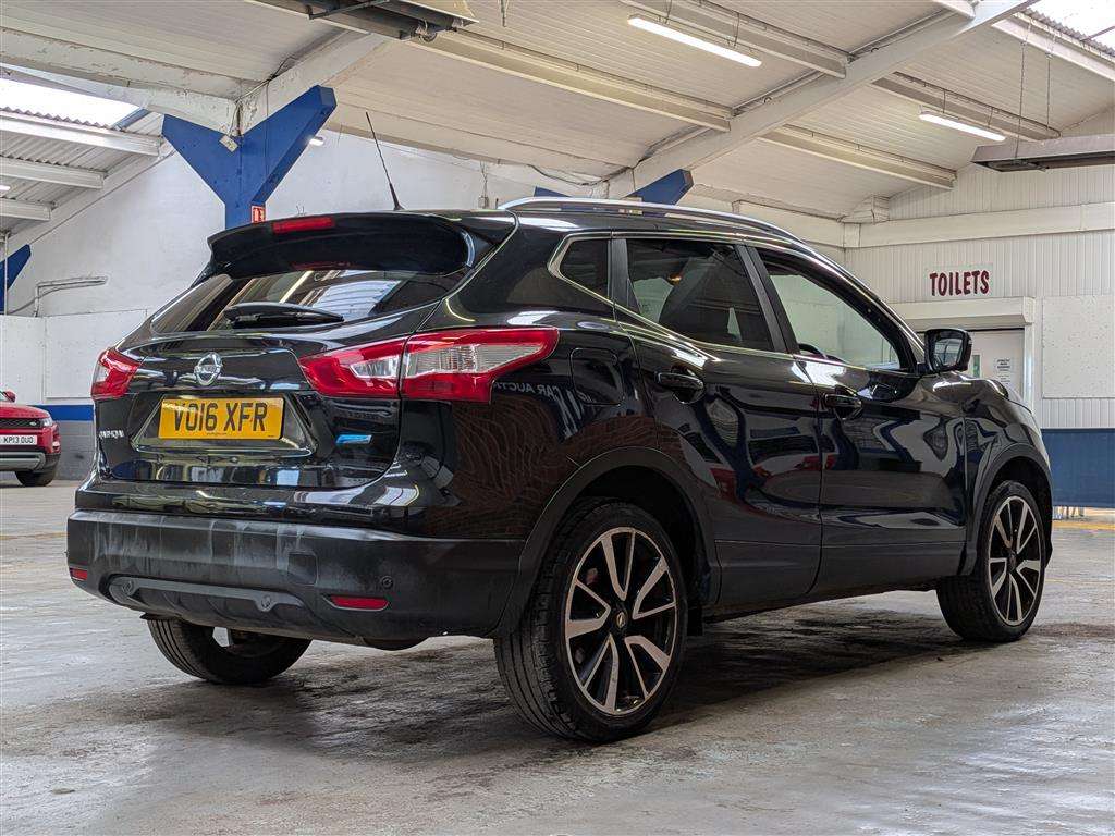 <p>2016 NISSAN QASHQAI TEKNA DCI</p>
