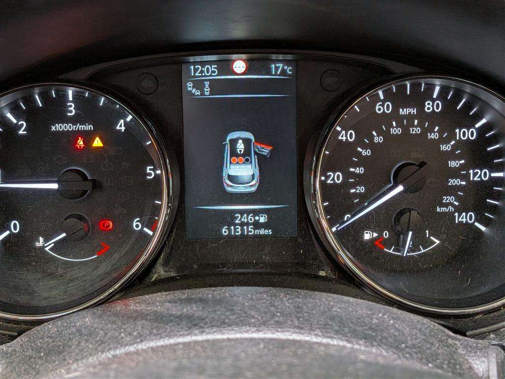 <p>2016 NISSAN QASHQAI TEKNA DCI</p>