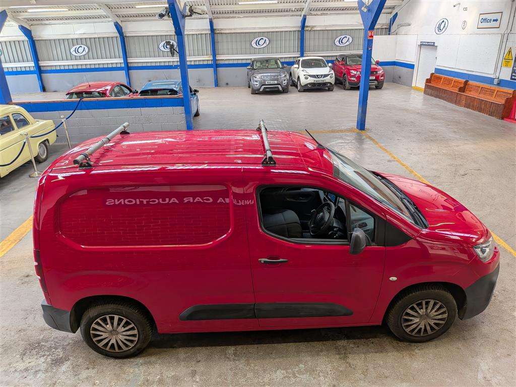 <p>2020 CITROEN BERLINGO 650 EN-PRISE BHD</p>