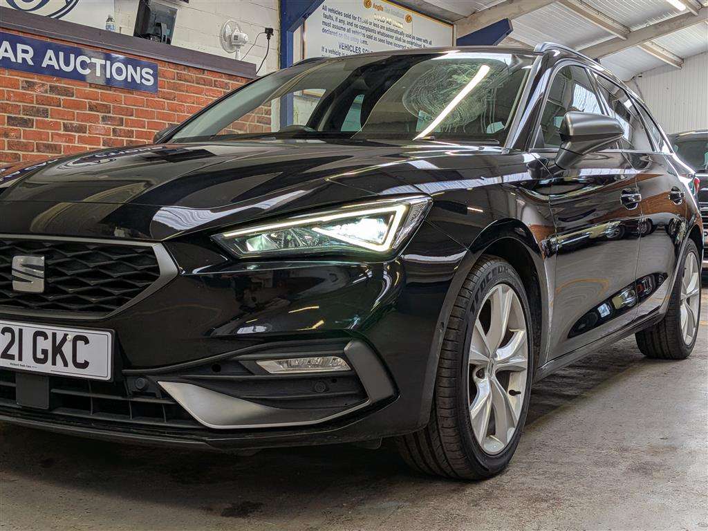 <p>2021 SEAT LEON FR TSI EVO</p>