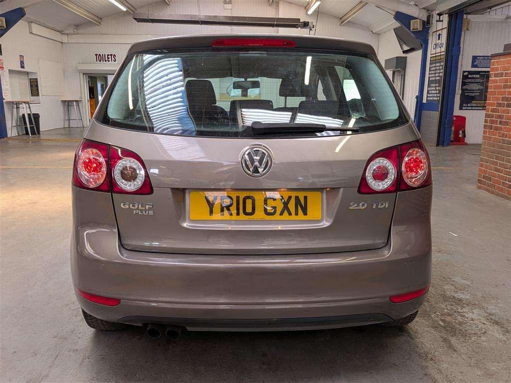 <p>2010 VOLKSWAGEN GOLF PLUS SE TDI S-A</p>