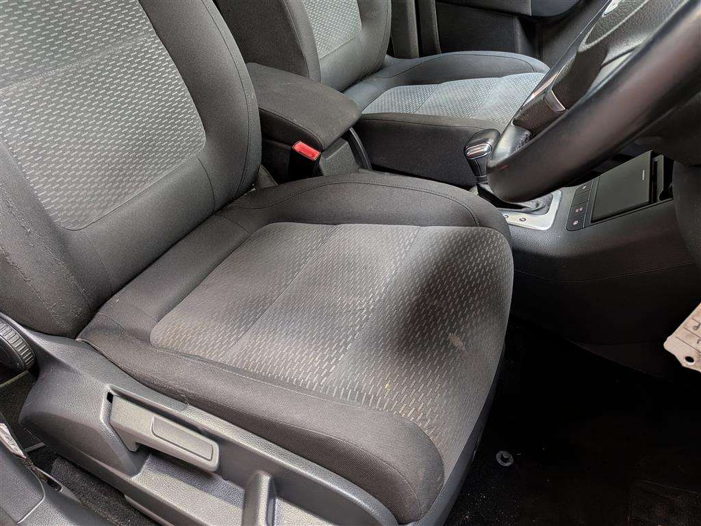 <p>2010 VOLKSWAGEN GOLF PLUS SE TDI S-A</p>