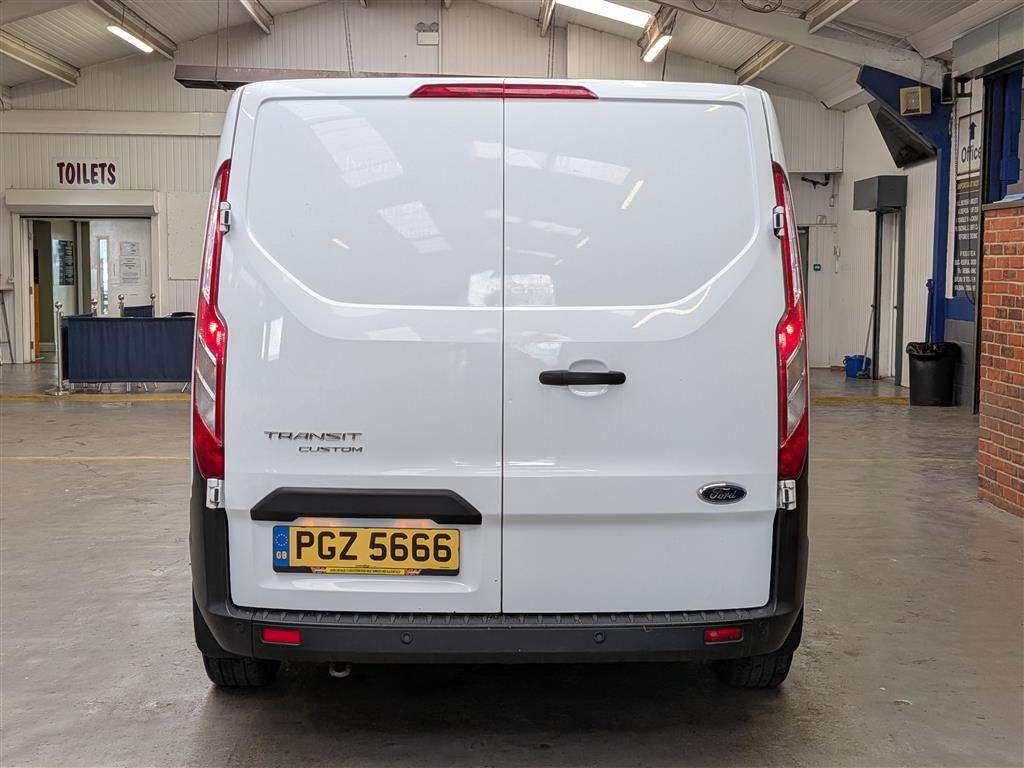 <p>2020 FORD TRANSIT CUSTOM 300LEADER</p>