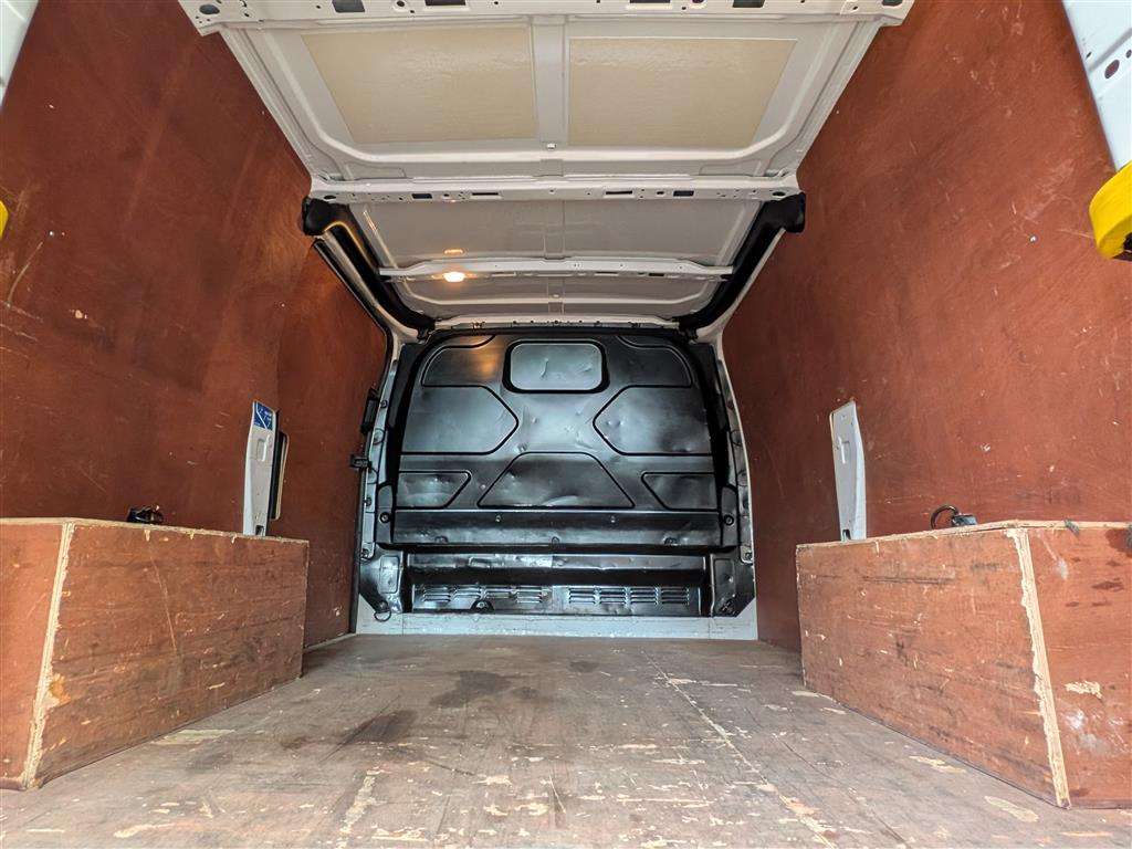 <p>2020 FORD TRANSIT CUSTOM 300LEADER</p>