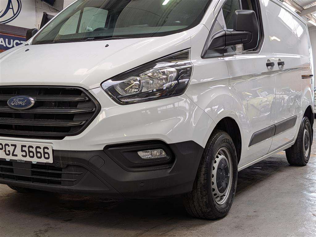 <p>2020 FORD TRANSIT CUSTOM 300LEADER</p>