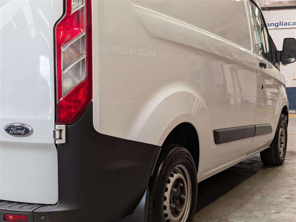 <p>2020 FORD TRANSIT CUSTOM 300LEADER</p>