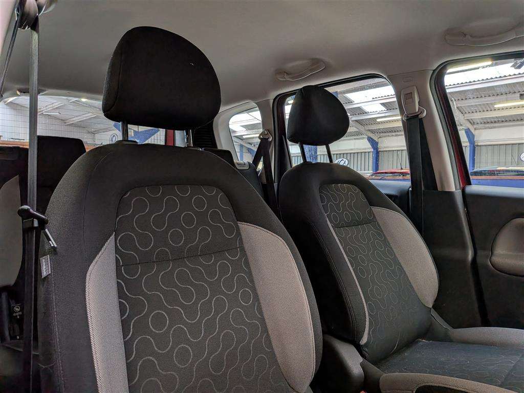 <p>2012 CITROEN C3 PICASSO CODE HDI</p>