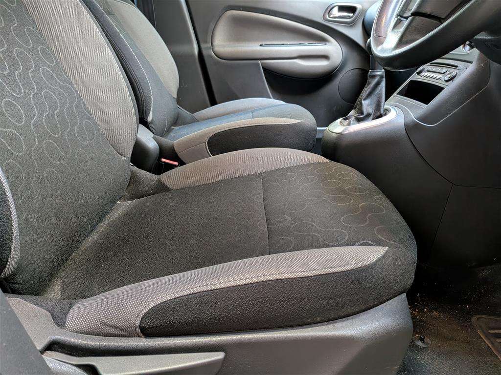 <p>2012 CITROEN C3 PICASSO CODE HDI</p>