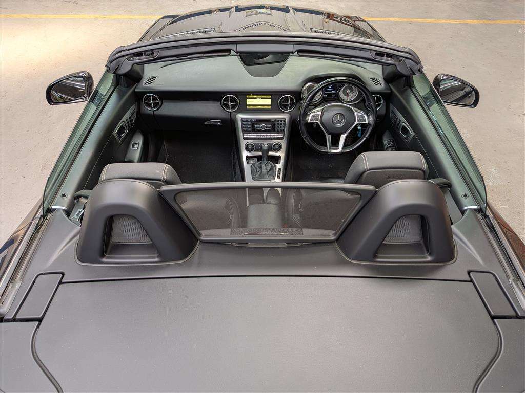 <p>2012 MERCEDES-BENZ SLK250 BLUEEFFICIENCY AUT</p>