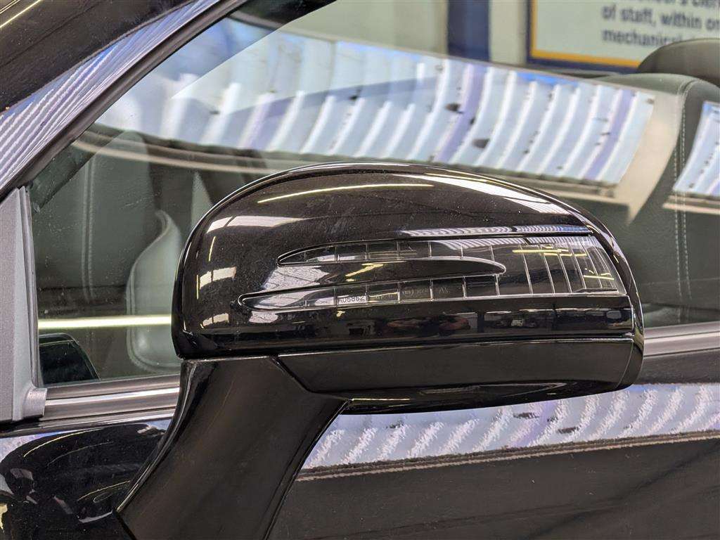 <p>2012 MERCEDES-BENZ SLK250 BLUEEFFICIENCY AUT</p>