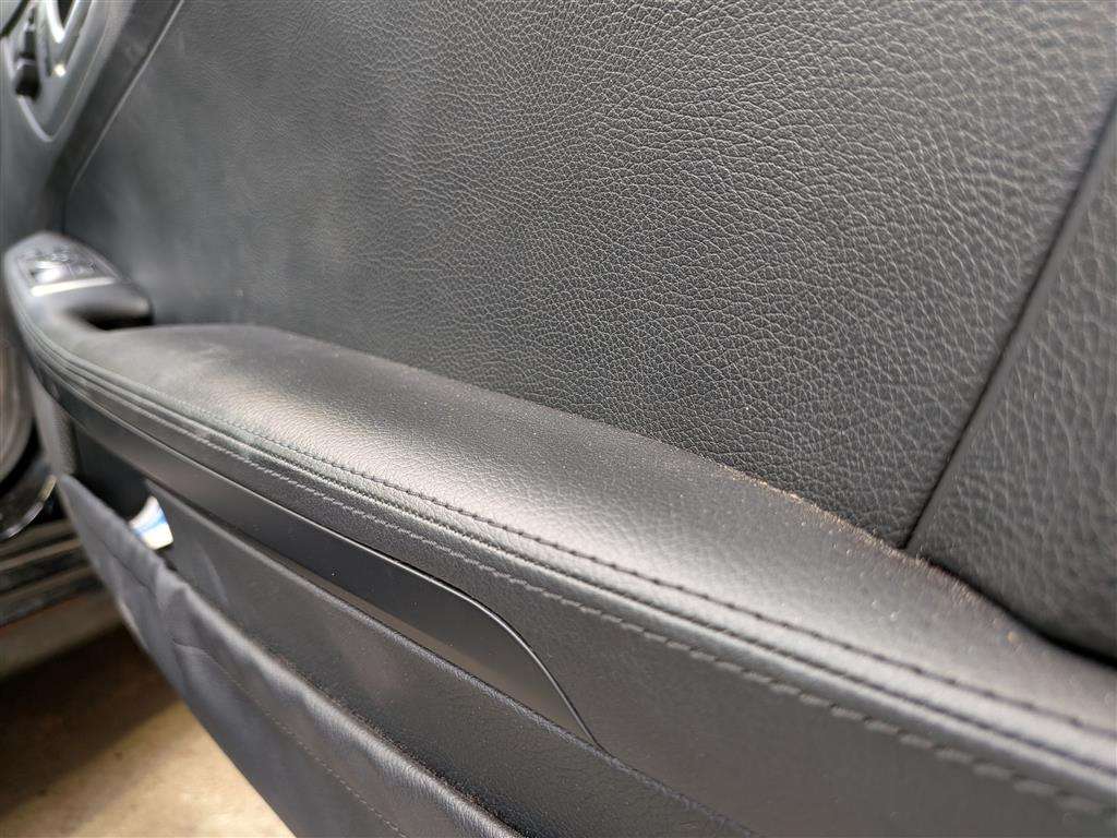 <p>2012 MERCEDES-BENZ SLK250 BLUEEFFICIENCY AUT</p>