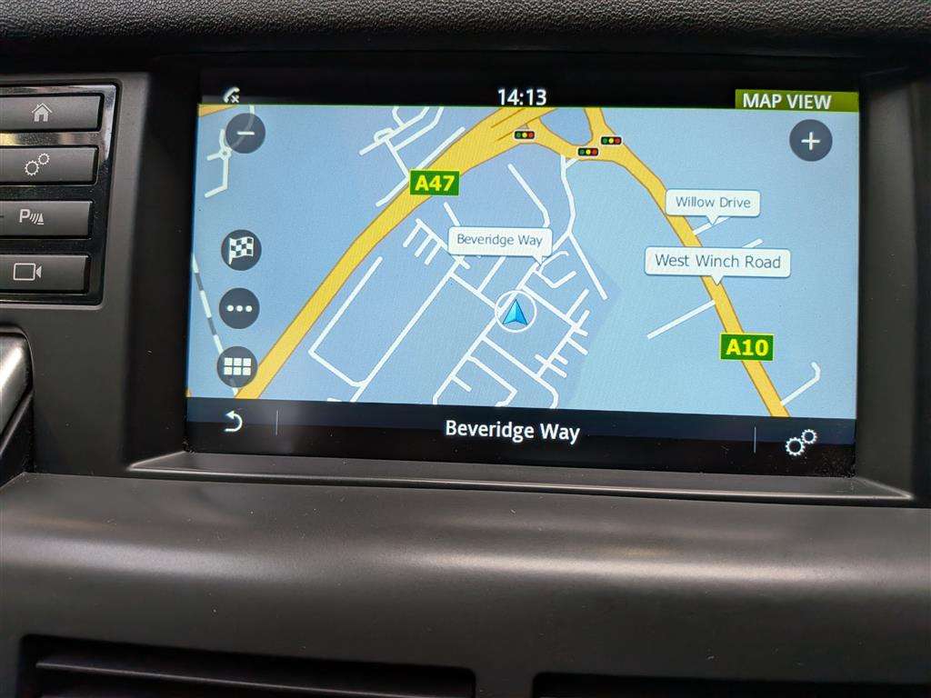 <p>2015 LAND ROVER DISCOVERY SPORT HSE TD4 A</p>