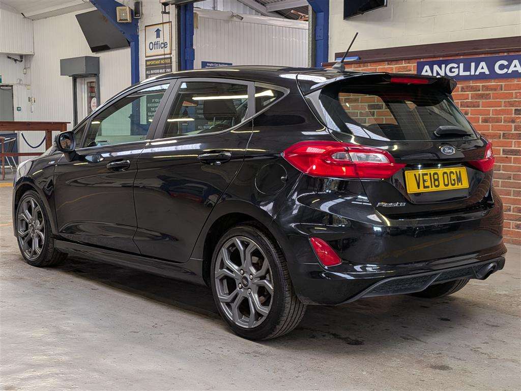 <p>2018 FORD FIESTA ST-LINE TURBO</p>
