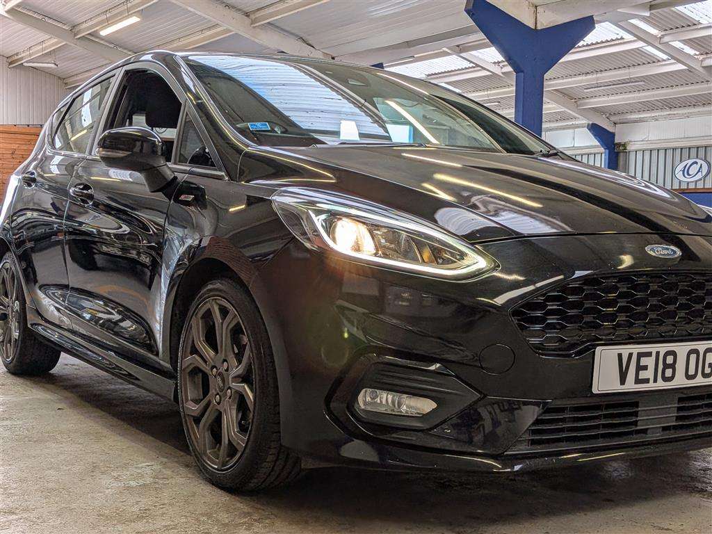 <p>2018 FORD FIESTA ST-LINE TURBO</p>