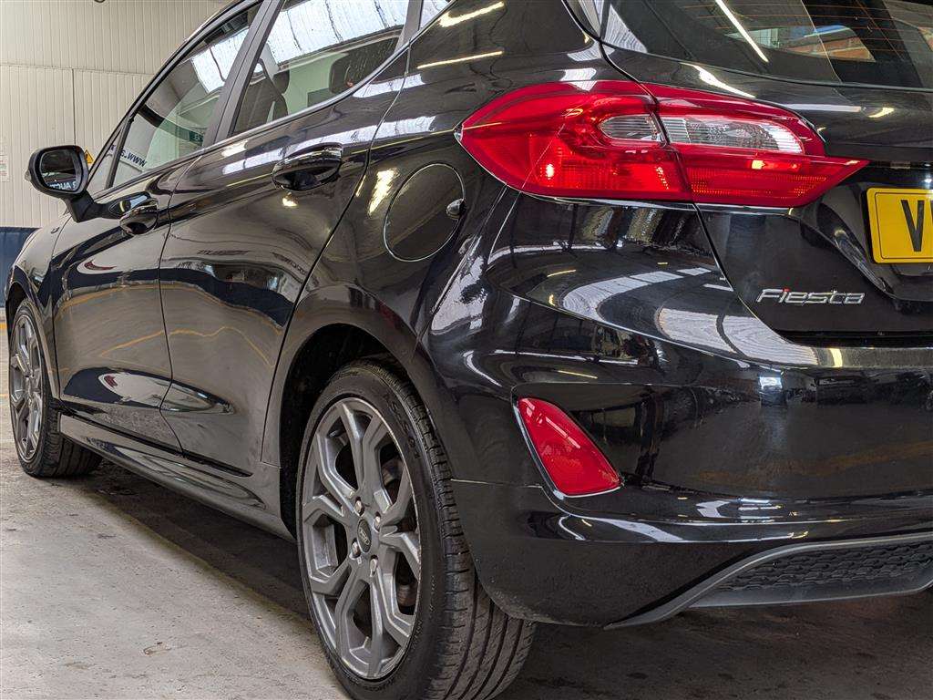 <p>2018 FORD FIESTA ST-LINE TURBO</p>