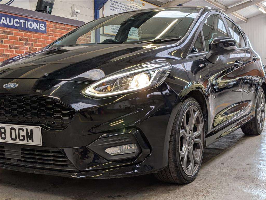 <p>2018 FORD FIESTA ST-LINE TURBO</p>